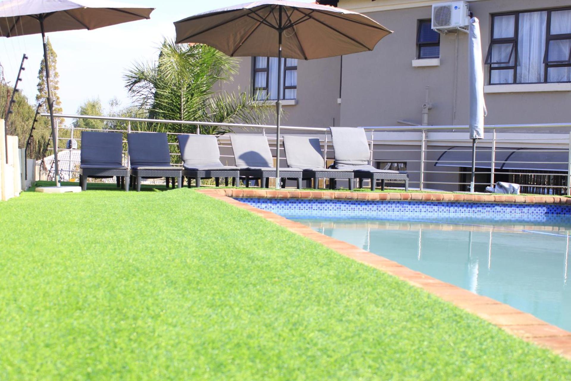 Angelocean Guest House Witbank Eksteriør billede